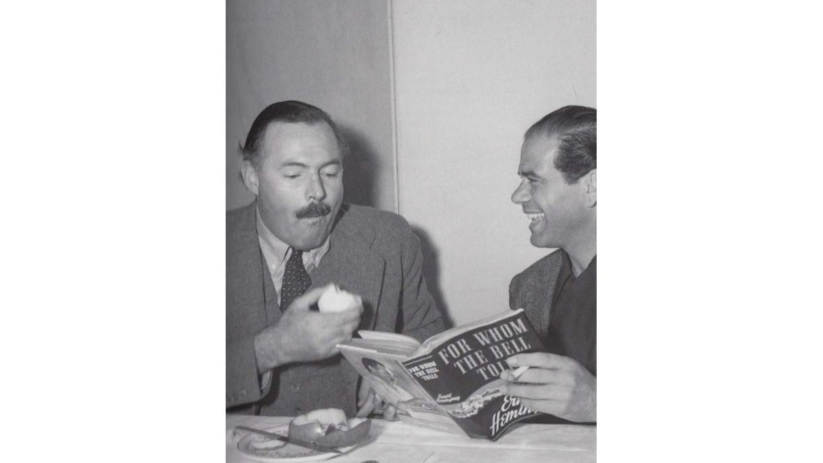 Hemingway, de sobremesa con Frank Capra
