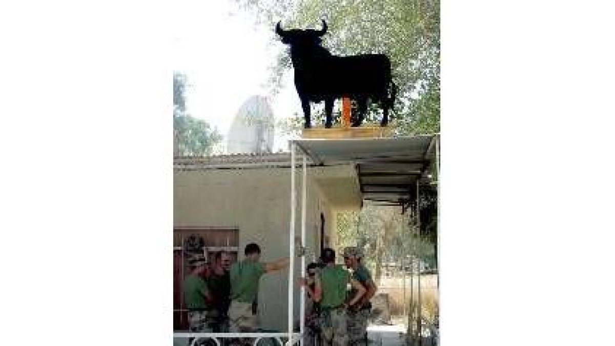 Soldados españoles en la base de Diwaniya