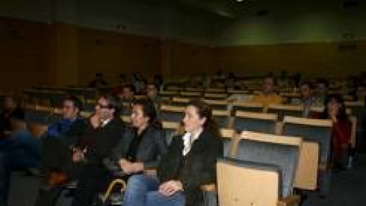 Los comerciantes de La Cebra celebraron el martes su asamblea constituyente en la Casa de Cultura