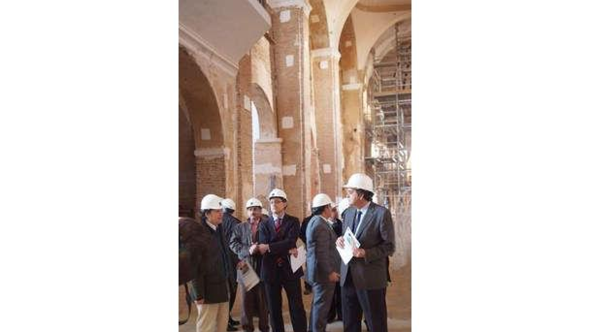 Enrique Sáiz y Javier Ramos, durante su visita al recinto.
