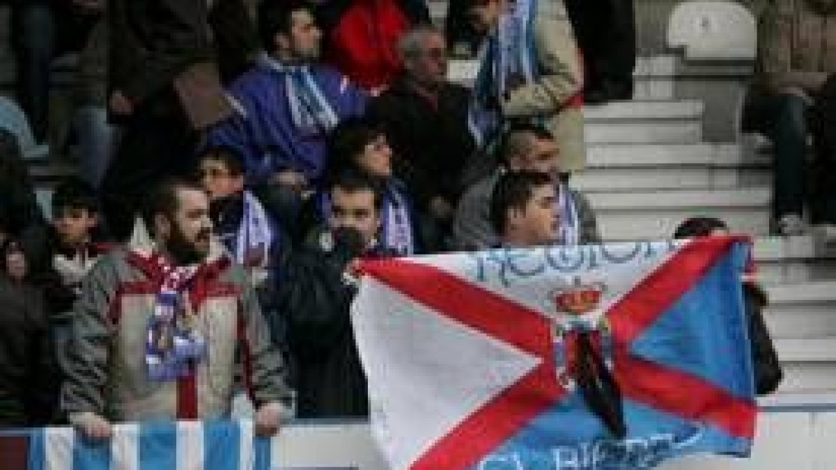La grada vibró con cada uno de los goles deportivistas