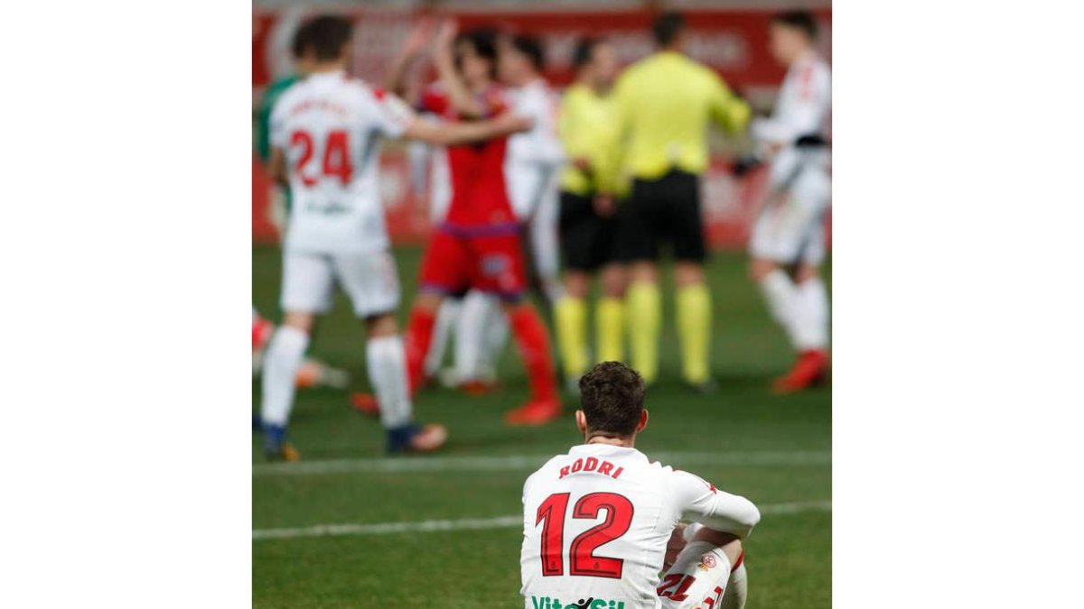 En la primera vuelta, la Cultural desperdició un 2-0 a favor para acabar empatando ante el Numancia.