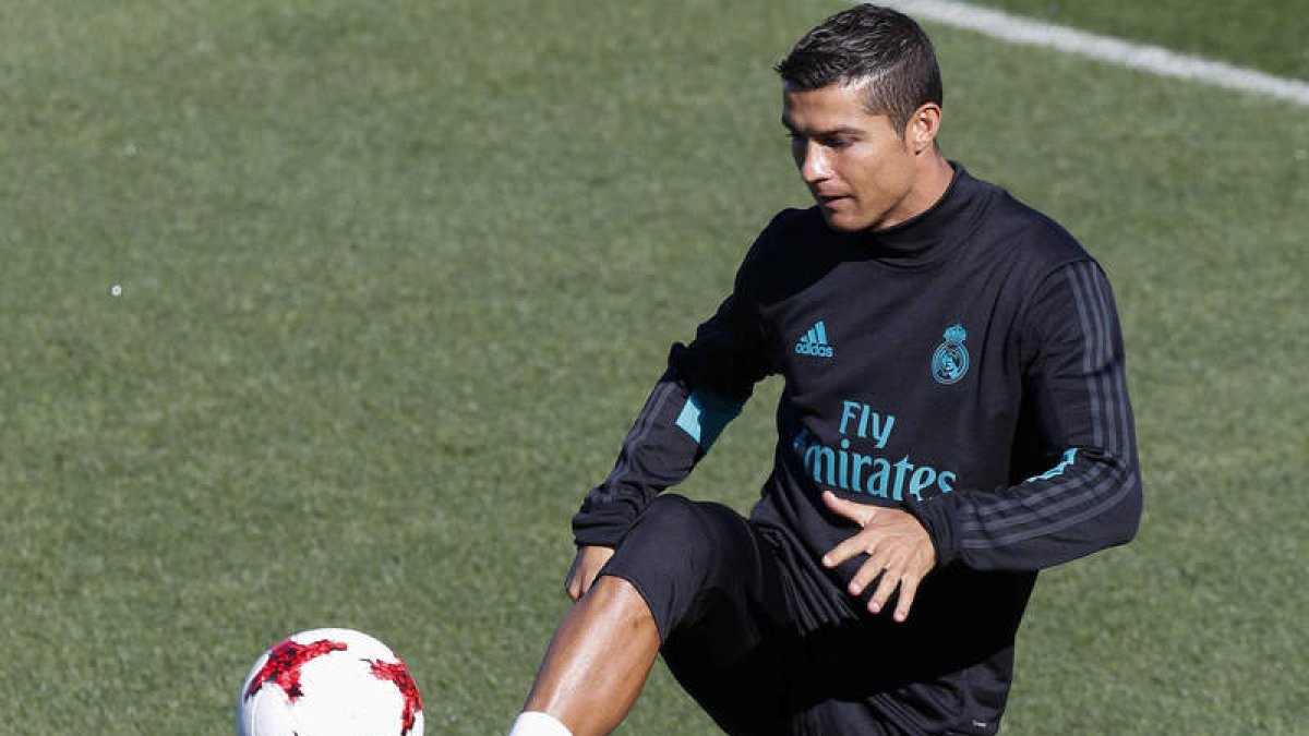 Cristiano Ronaldo debutará esta temporada en Liga frente al Betis en la quinta jornada. PACO CAMPOS