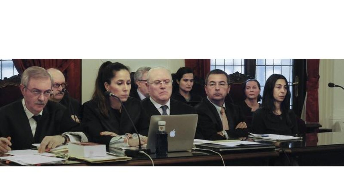 Un momento del juicio por el asesinato de Isabel Carrasco