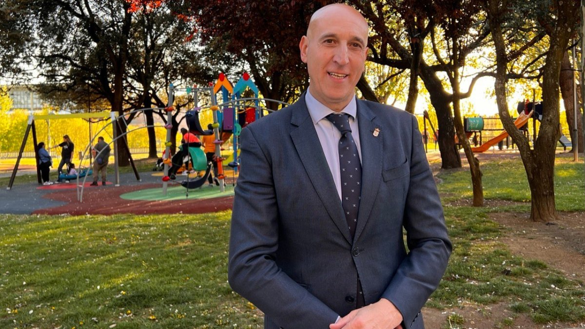 El candidato del PSOE a la Alcaldía de León, José Antonio Diez. DL
