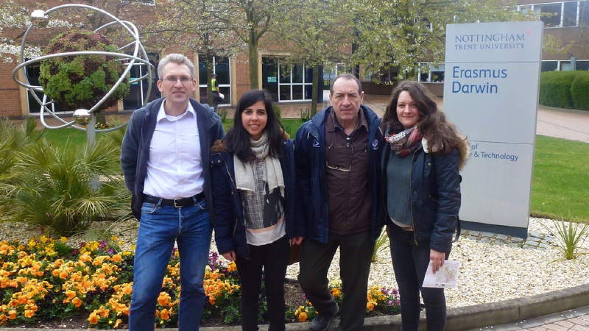 Christian Thode, Paloma Gonzalez, Arsenio Fernández e Irene Fernandez Ugidos, en la Universidad de Nottingham.