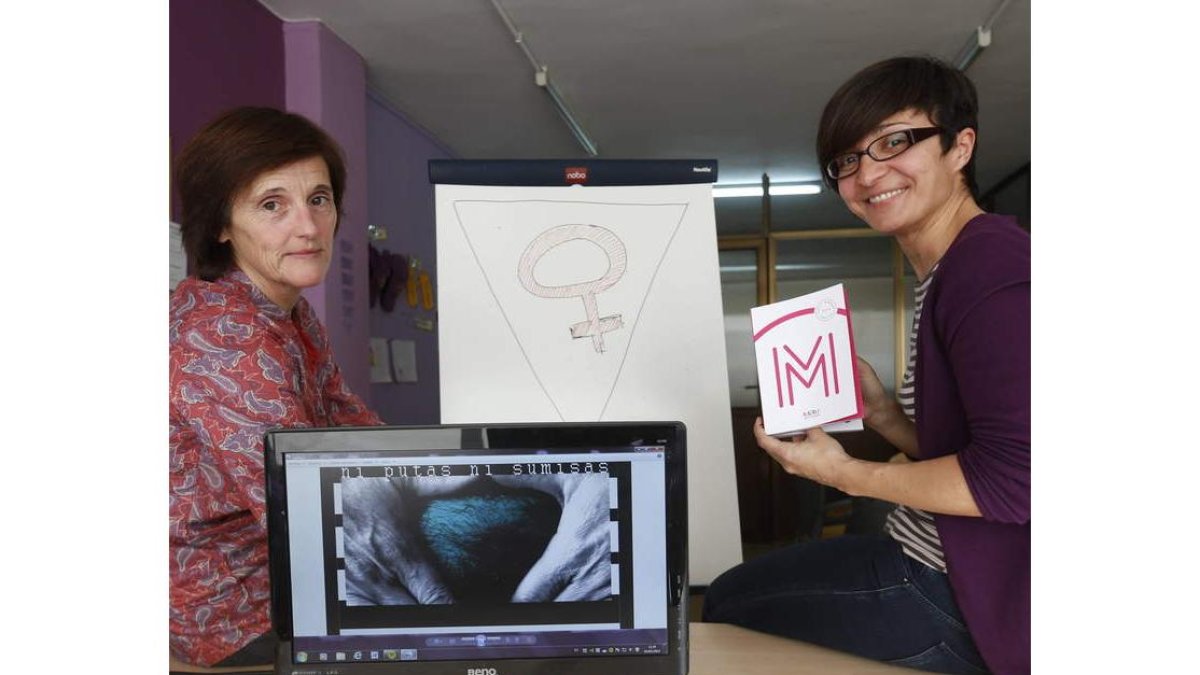 Isabel Alonso y Araceli Martínez.