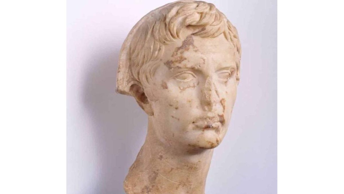 La escultura de Augusto del siglo XVI fue adquirida por el Ministerio de Cultura. DL