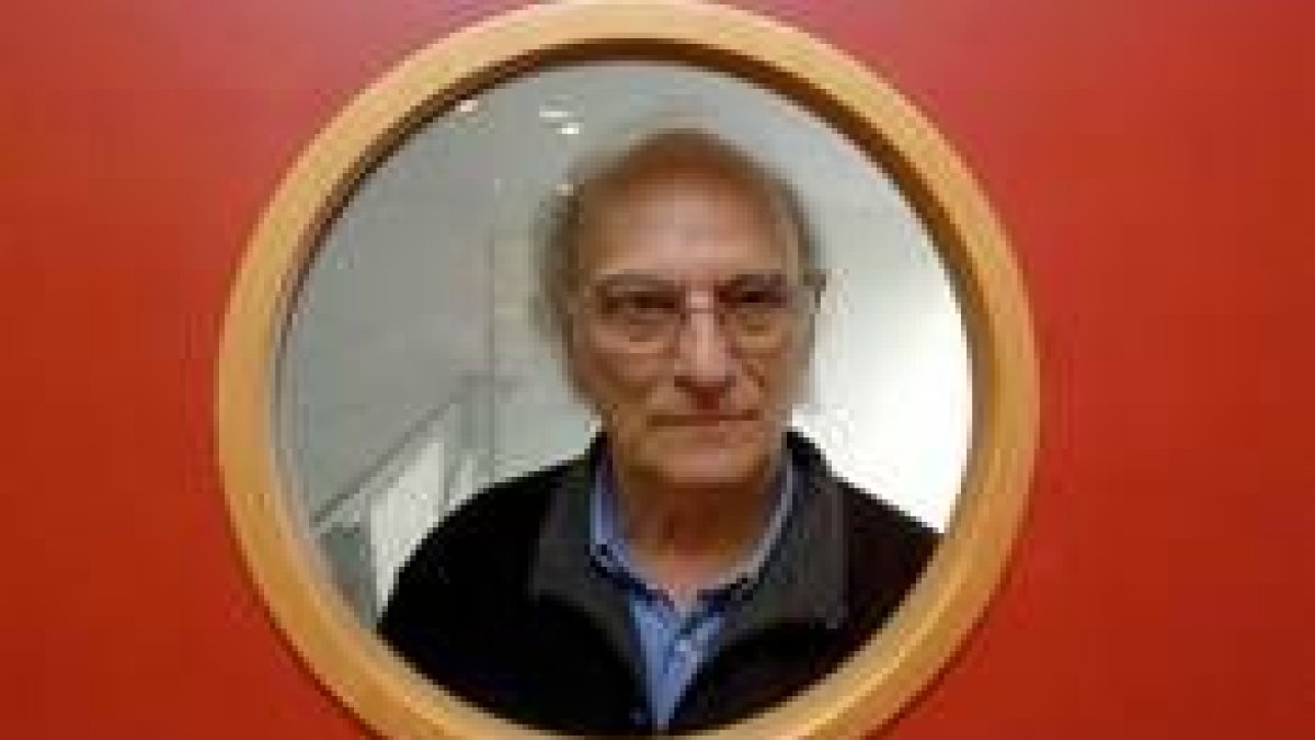 El director de cine Carlos Saura, a sus 75 años, sigue con una frenética actividad