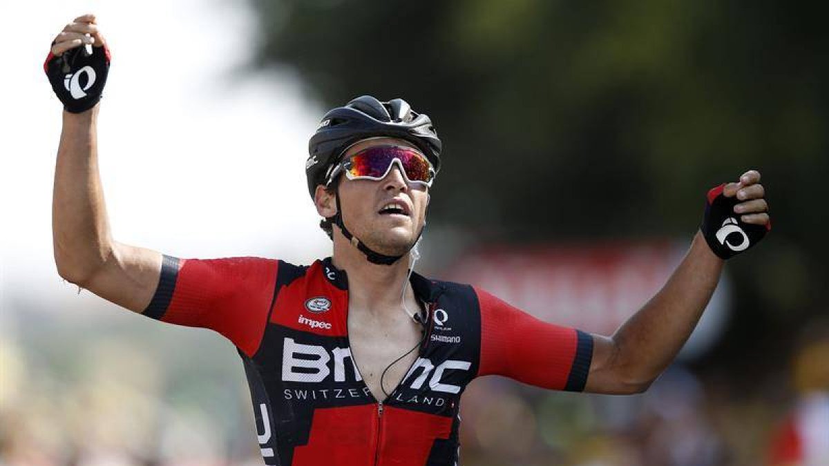 El ciclista belga, Greg Van Avermaet, se impone en la decimotercera etapa de la 102ª edición del Tour de Francia.