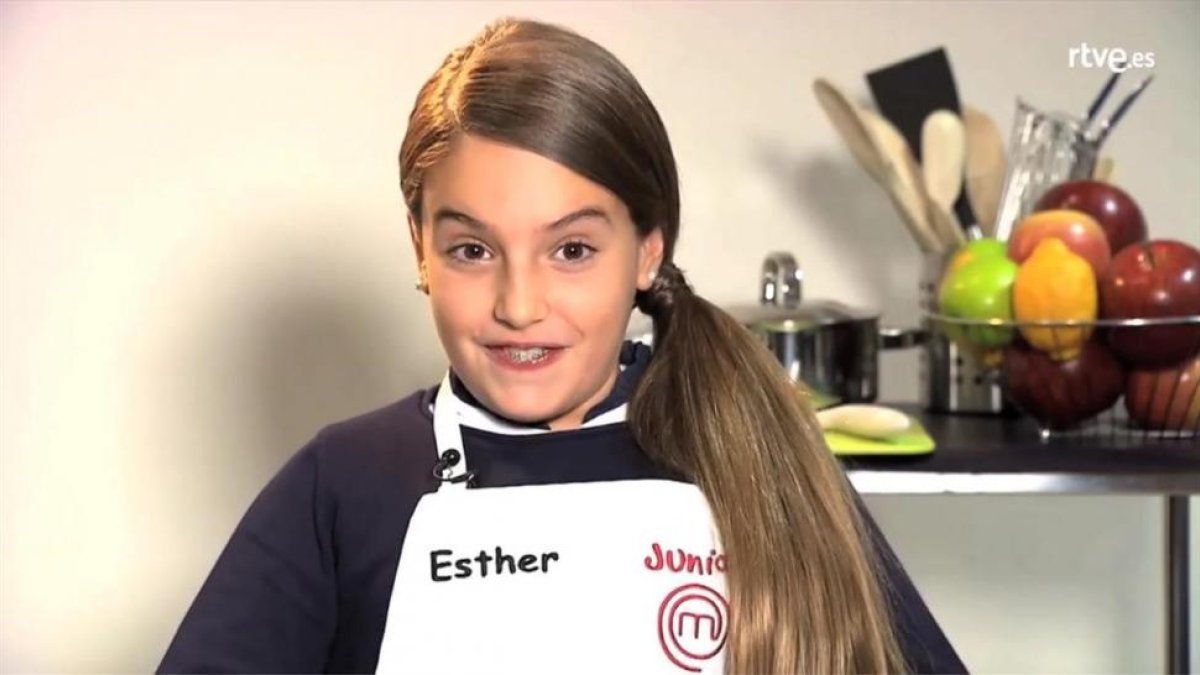Esther, concursante de Masterchef junior 5