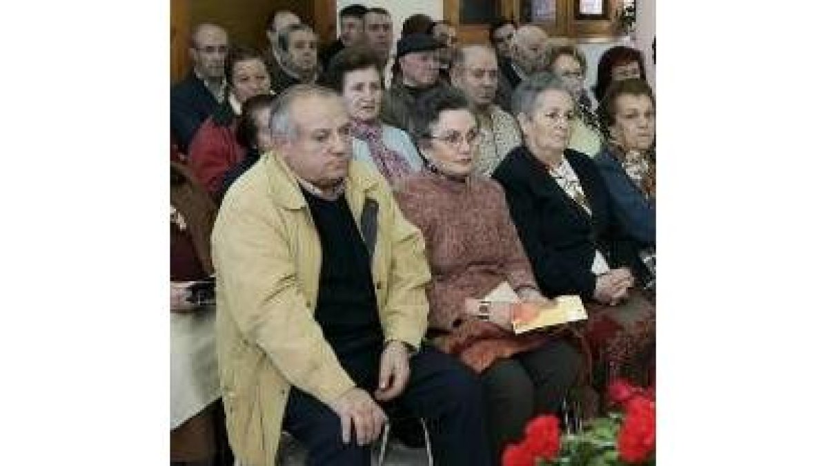 Asistentes a las jornadas de Población Dependiente en el Medio Rural, en Gordoncillo
