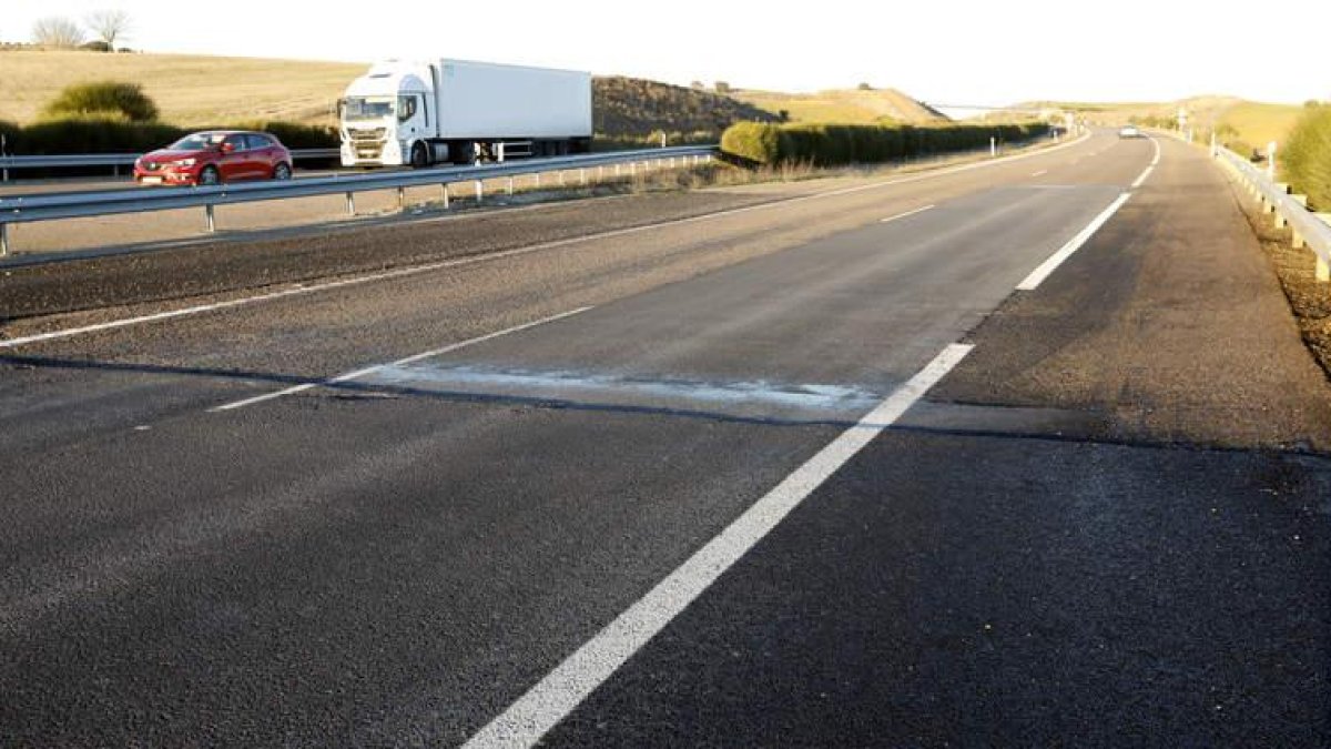 Esatdo actual a de la autovía León-Benavente.