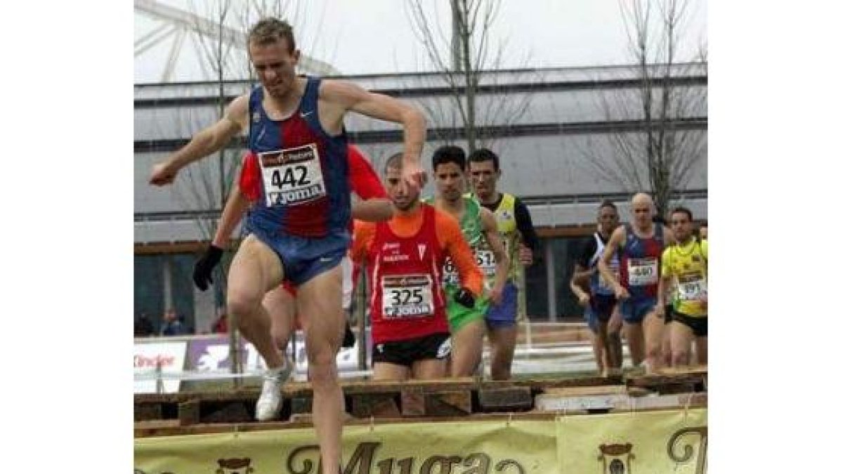 Sergio Sánchez lució su mejor nivel en Alcobendas hasta el punto de inquietar a los africanos.