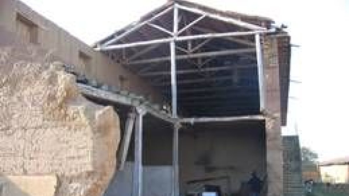Estado que presentaban ayer las obras de restauración de la Panera