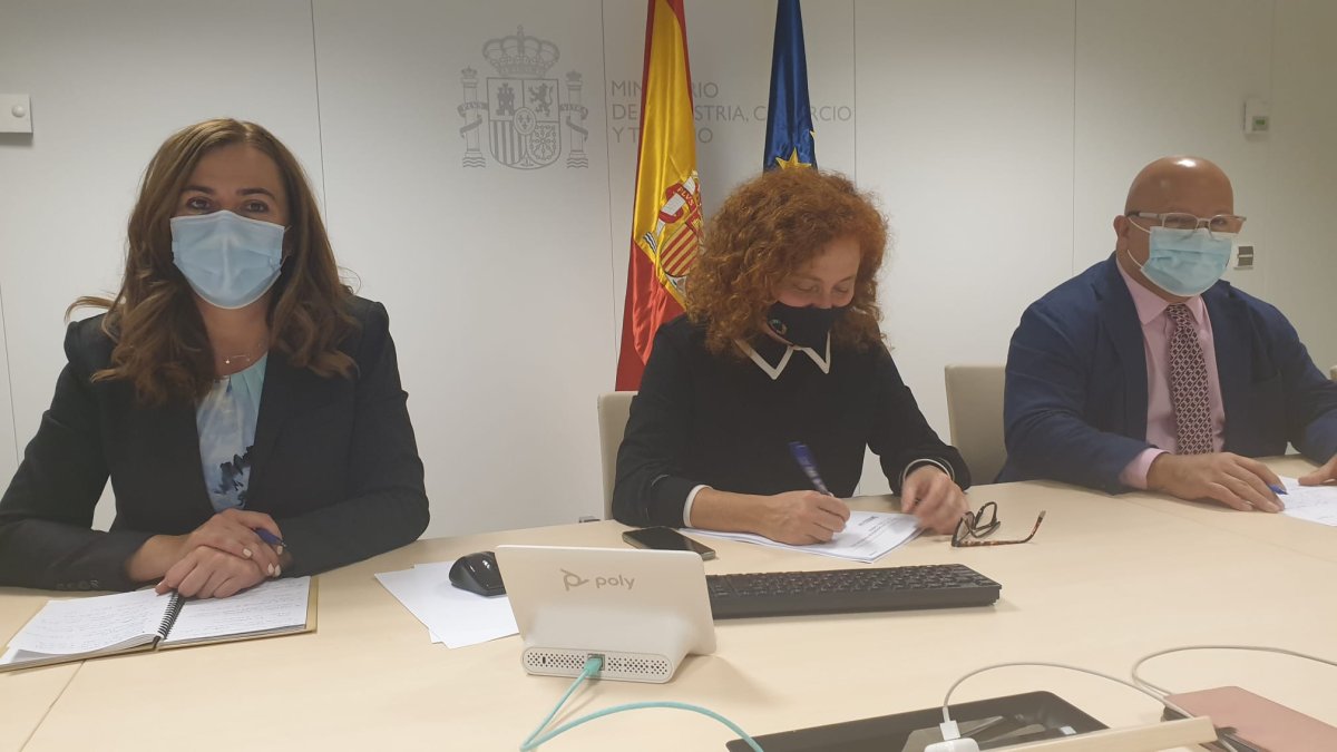 Reunión en el Instituto de Transición Justa