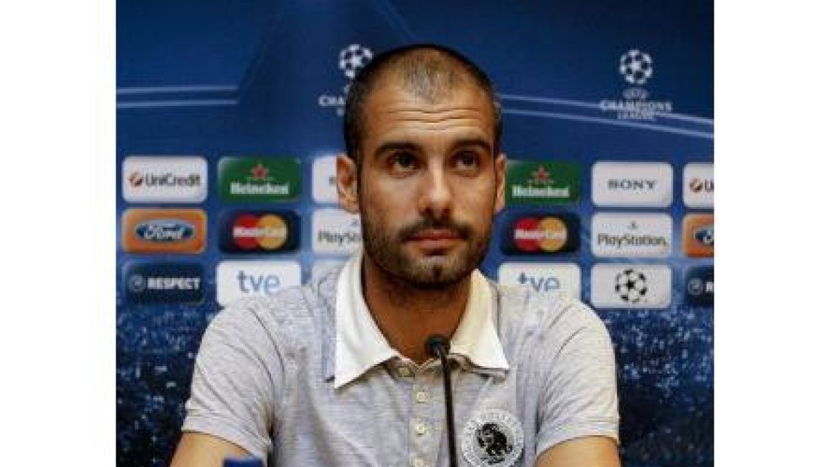Pep Guardiola durante la rueda de prensa que ha ofrecido hoy.