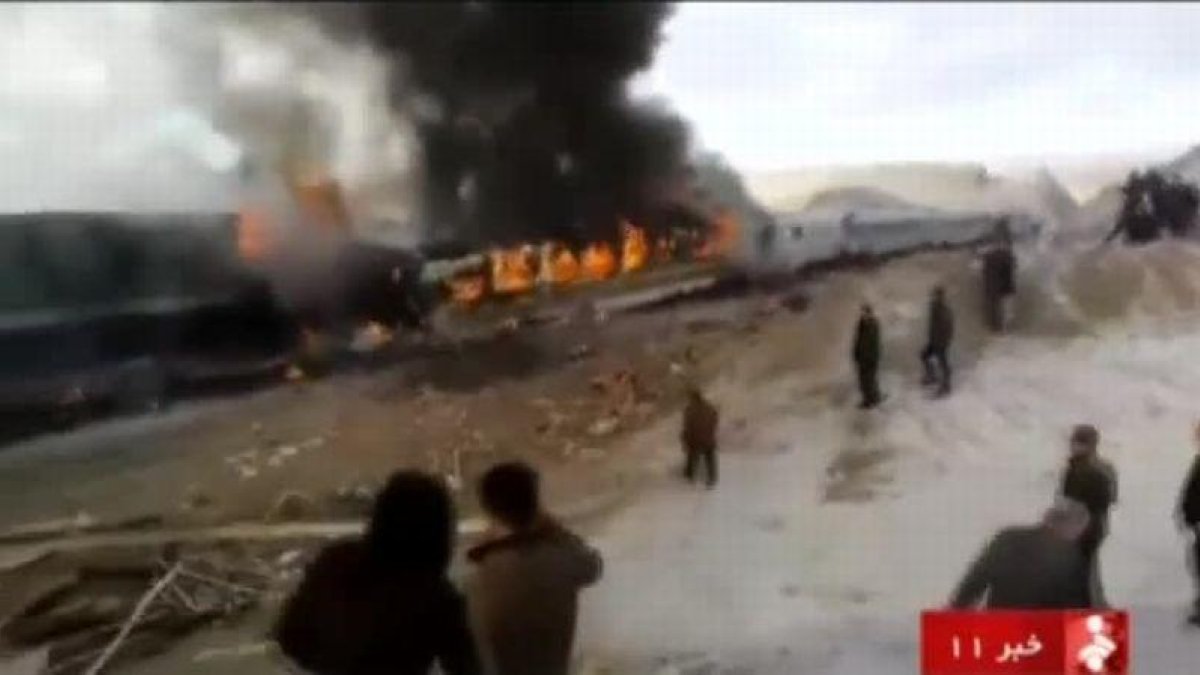 Accidente de trenes en Irán con, al menos, 40 muertos.