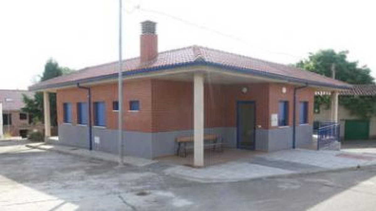 Imagen del edificio que albergará la guardería de Ribaseca.