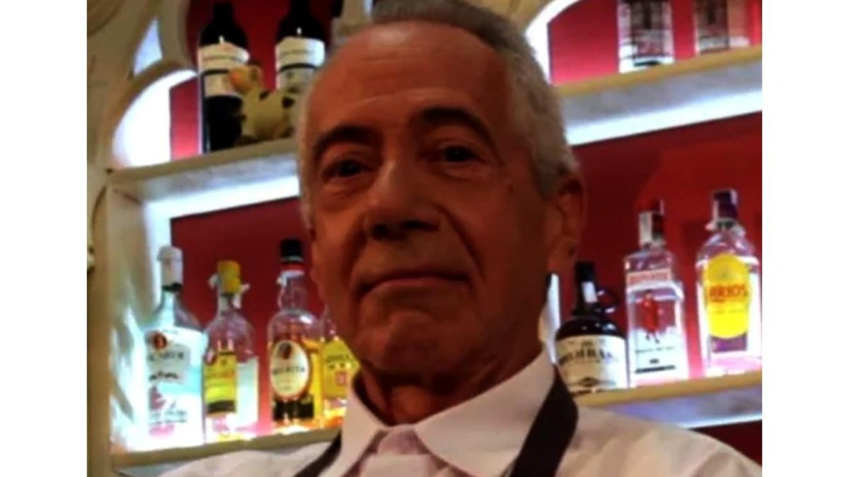 Sebi, el del mítico Bar Montecarlo. U. H. E