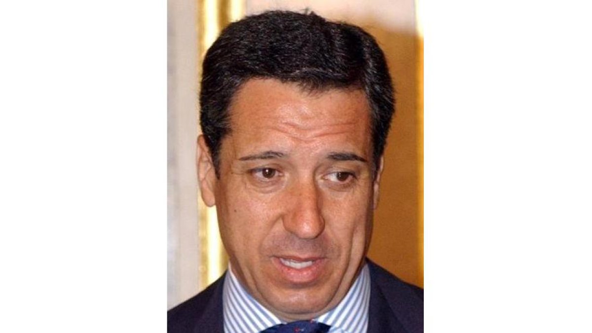 Zaplana no descarta la implicación de ETA