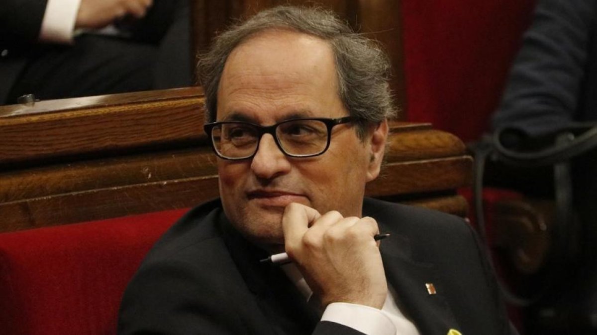 El presidente de la Generalitat, Quim Torra, en el Parlament. /