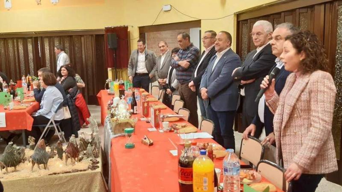 Un momento de la celebración de ayer en Cosamai. DL
