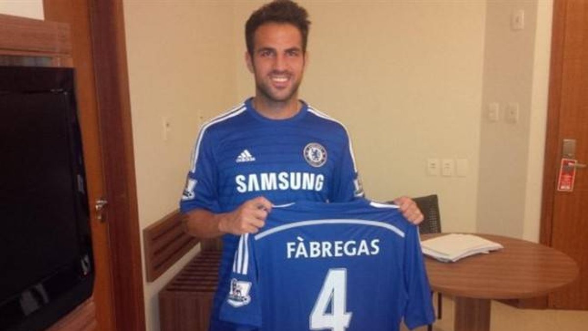 Cesc, con la camiseta del Chelsea, su nuevo equipo.