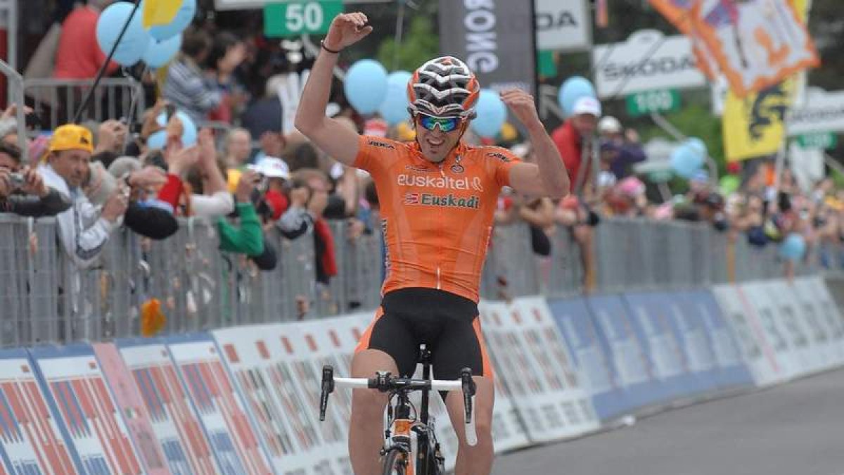 Izagirre celebra el triunfo en Falzes, el primero del Euskaltel.