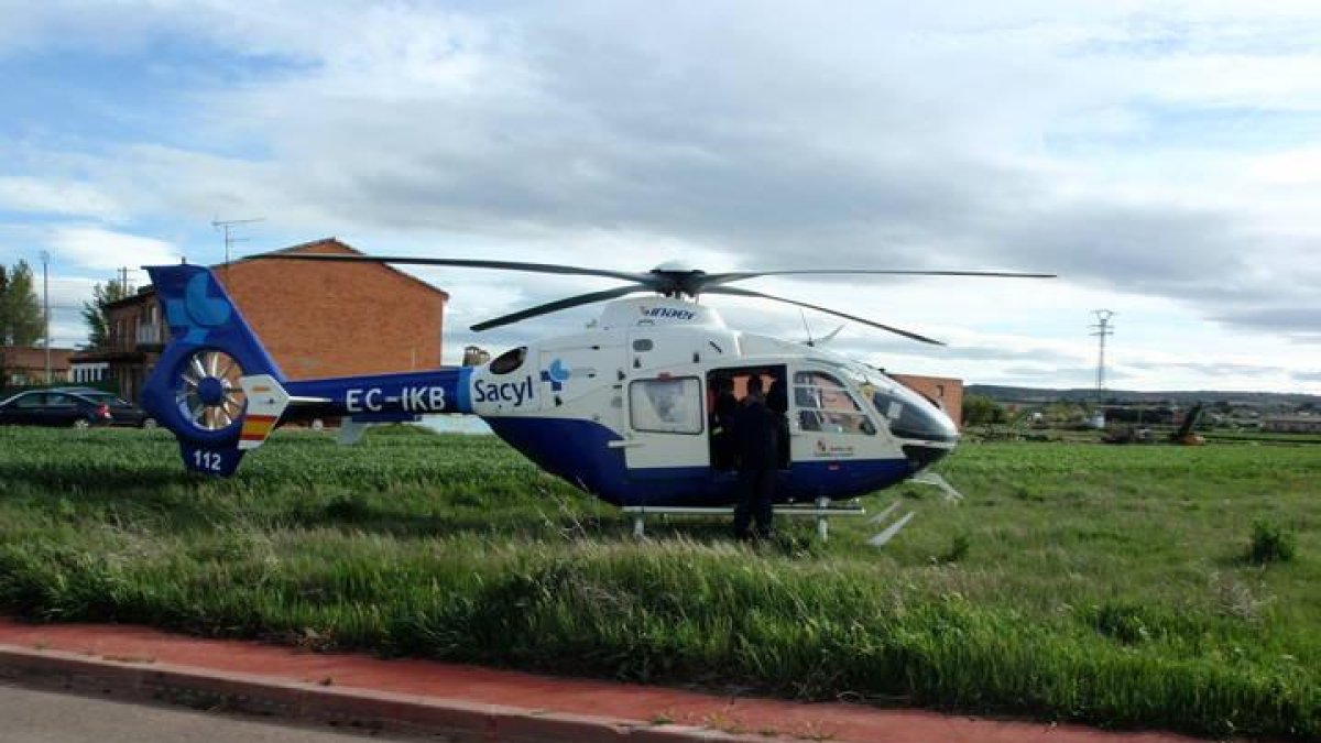 El herido fue trasladado en un helicóptero medicalizado