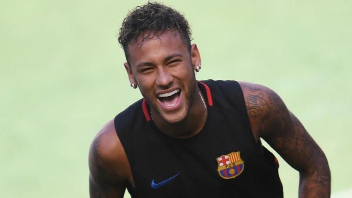 Neymar, en uno de sus últimos entrenamientos con el Barça.