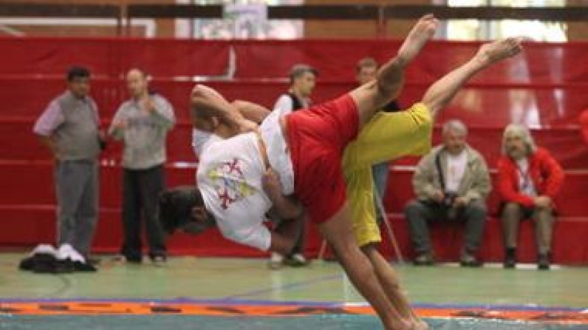 Los combates fueron los protagonistas del Encuentro Internacional de Luchas.