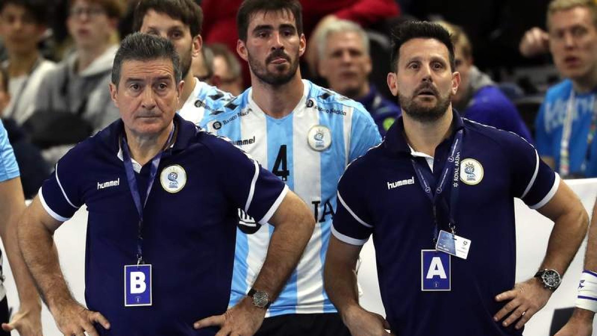 Manolo Cadenas y Sebas Simonet, durante el partido disputado ante Egipto. SUKI