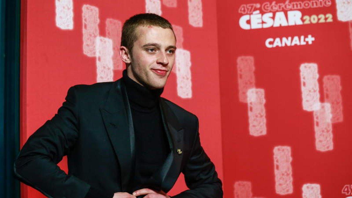 Benjamin Voisin, durante la entrega de los premios César del cine francés. DL