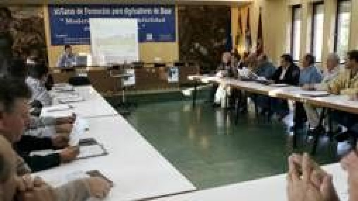 Un momento del curso que se celebró ayer en Hospital de Órbigo