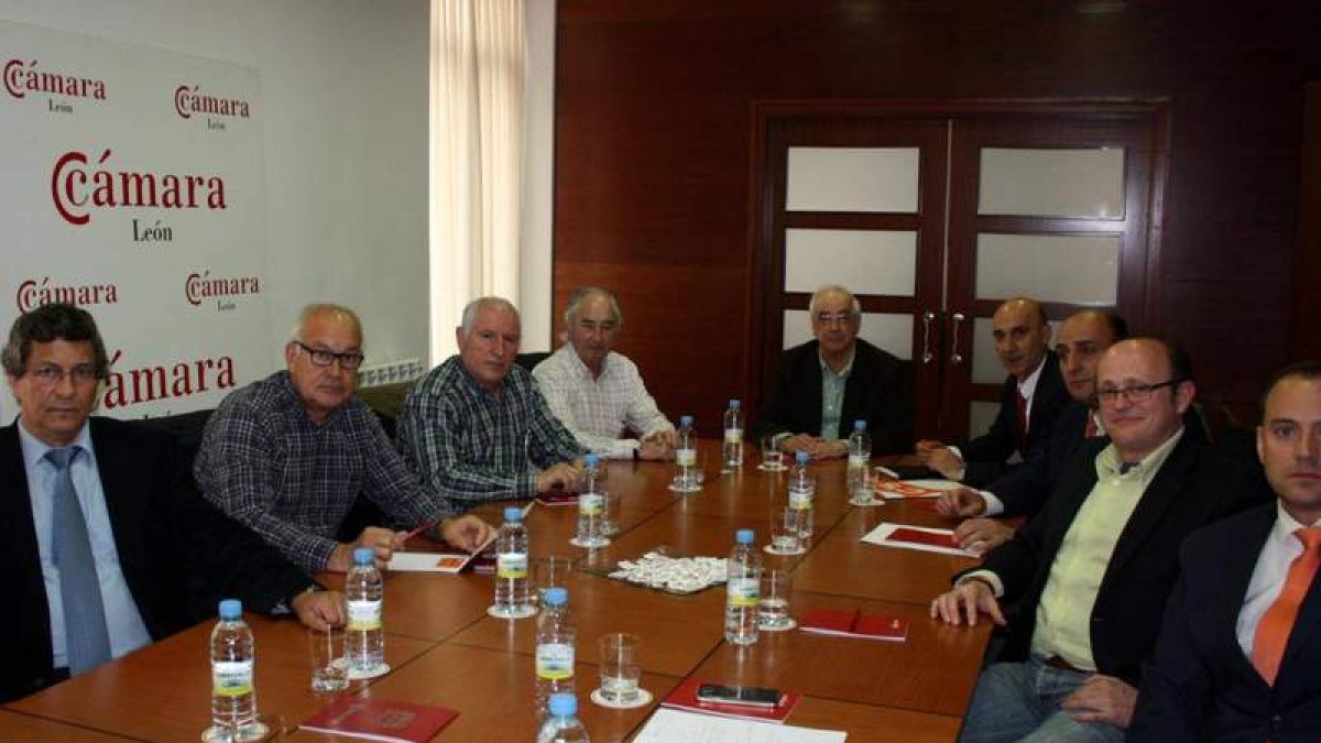 Ciudadanos se reunió con la Cámara de Comercio.