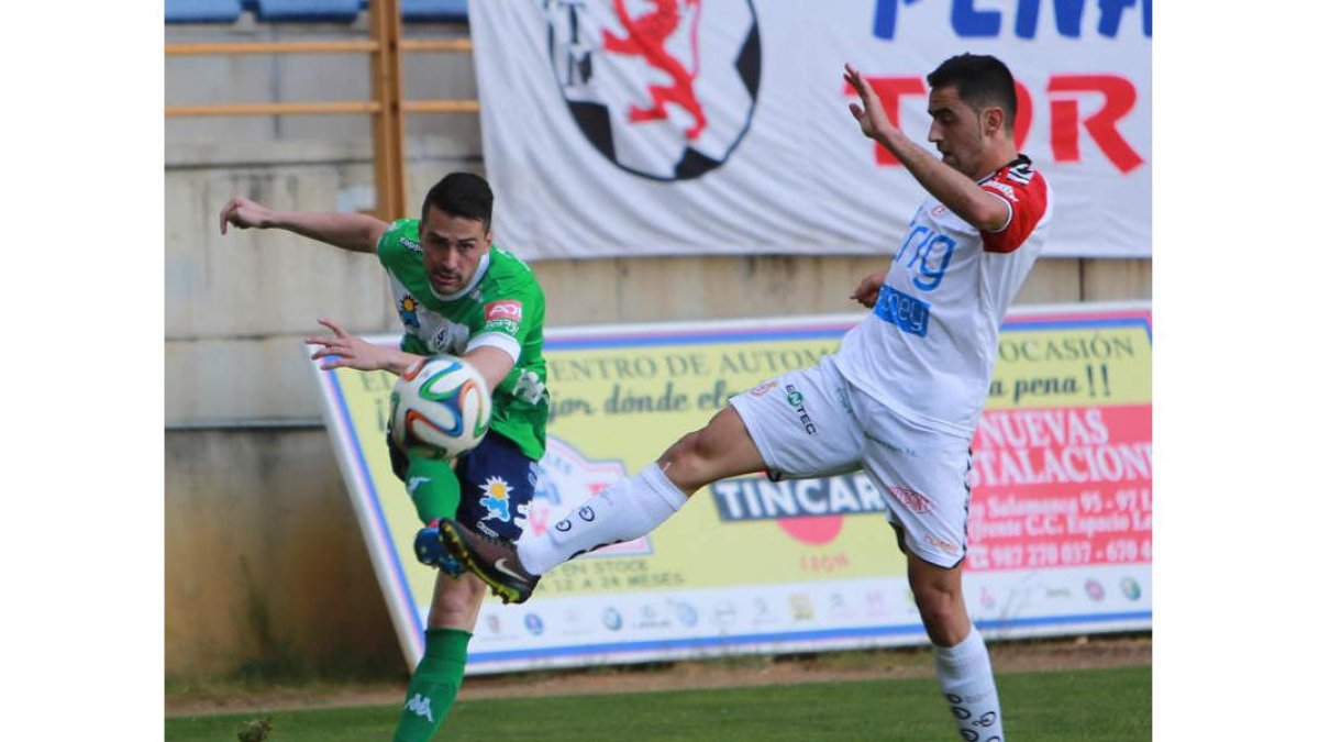 El Astorga ganó el último derbi del curso anterior.