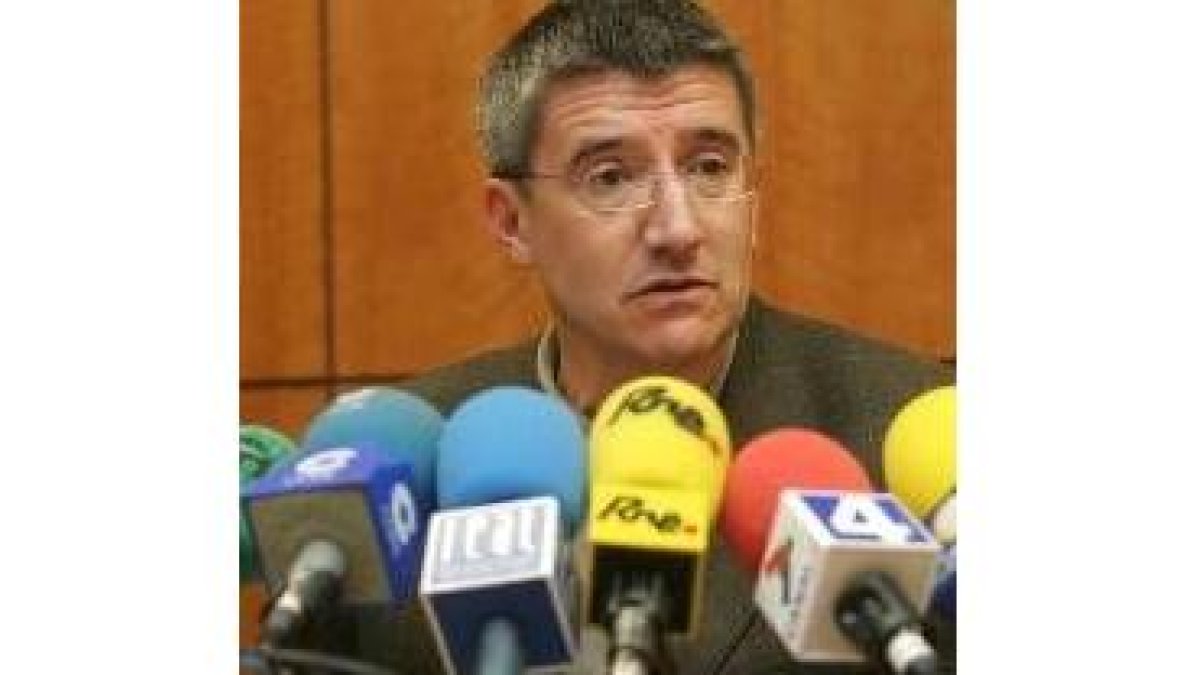 El portavoz socialista puntualizó las declaraciones hechas por Amilivia
