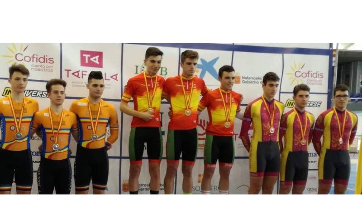 Sergio Fernández, Raúl Durán y Ángel Monje se colgaron el bronce en la prueba de velocidad por equipos, Sergio repetía en el podio con la plata a nivel individual. DL