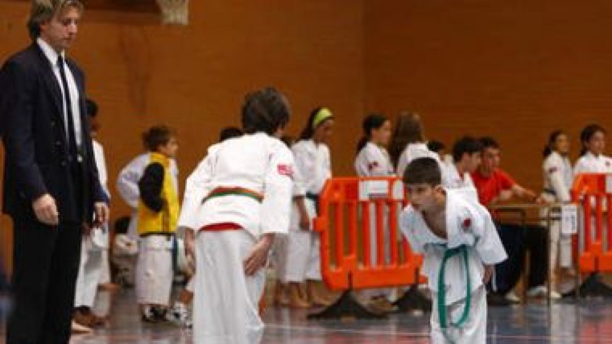 El pabellón La Torre albergó una competición muy intensa.