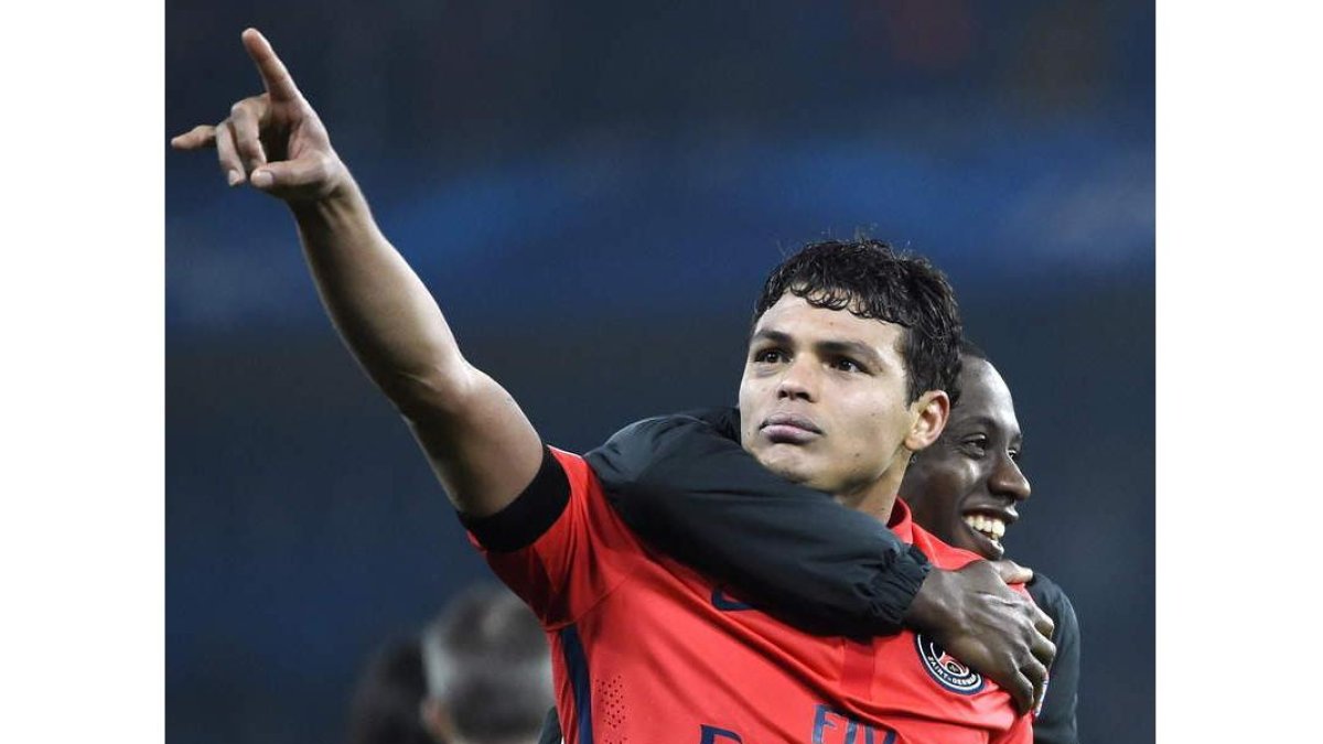Thiago Silva celebra la victoria ante el Chelsea.
