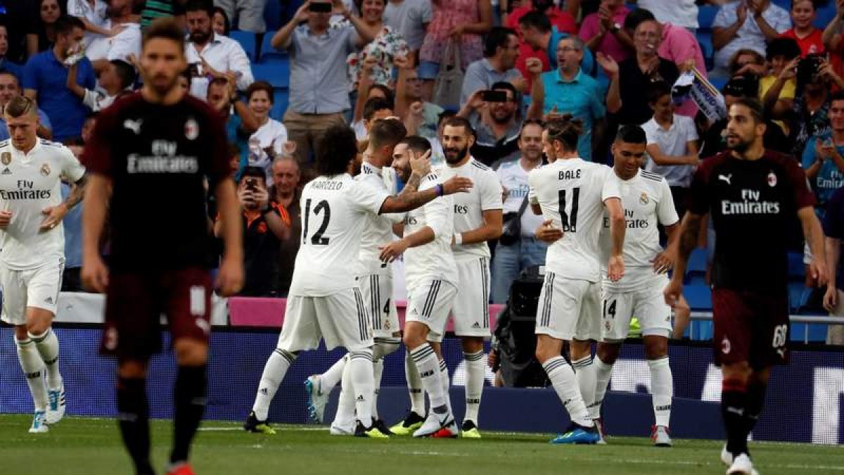 El Real Madrid se hizo con el Trofeo Santiago Bernabéu tras superar al Milan por 3-1. ALVARADO
