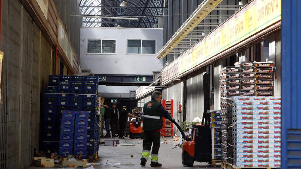 Las instalaciones de Mercaleón se encuentran localizadas en la avenida Ingeniero Sáenz de Miera. MARCIANO PÉREZ
