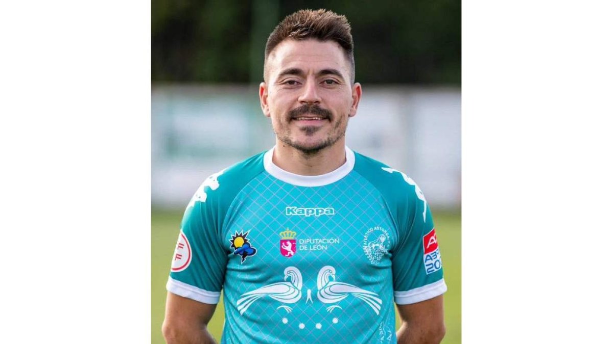 Diego espera vivir otro play off de ascenso con el Astorga. MACGOFER