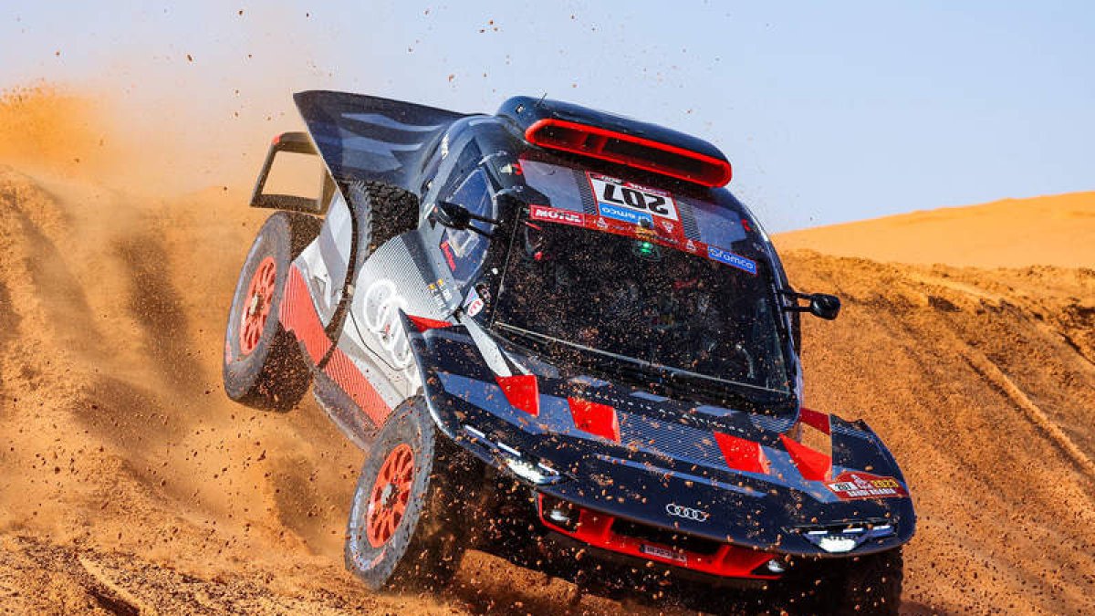 Carlos Sainz tomará la salida de su decimoséptimo Dakar… ‘cargado’ de energía positiva. ad