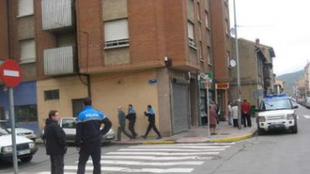 La policia investigaba ayer el origen del atraco.