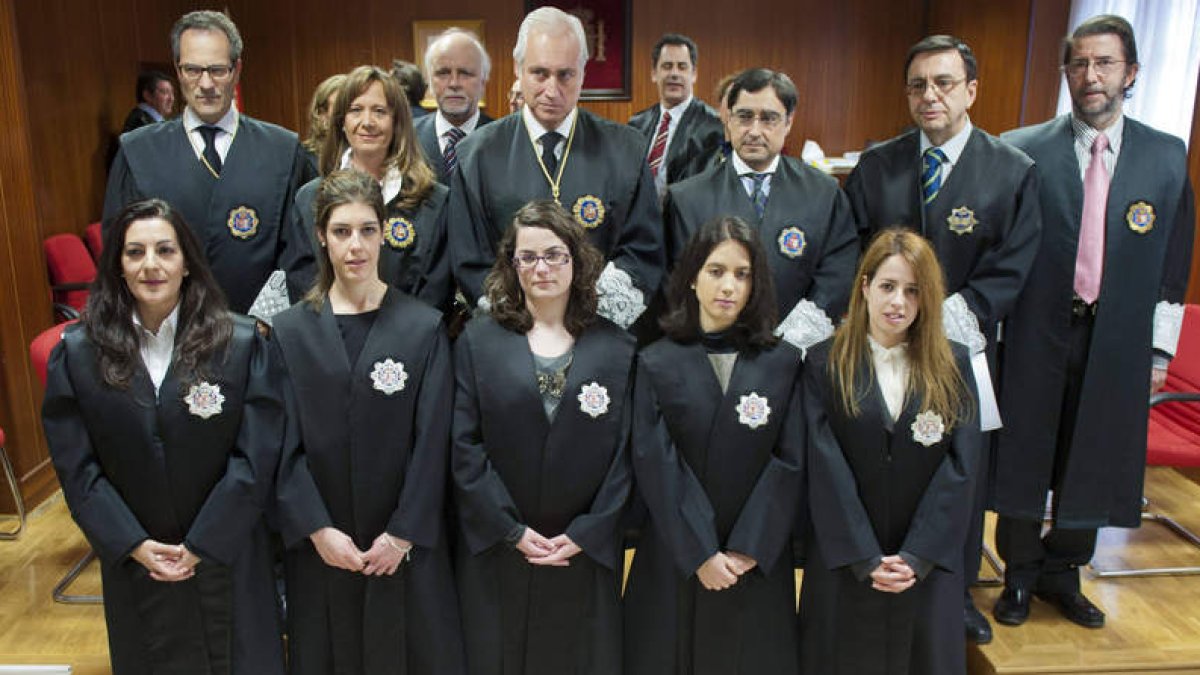 Sonia González, Ana Cores, Silvia Fernández, Lourdes Cruz y Patricia Marqués.