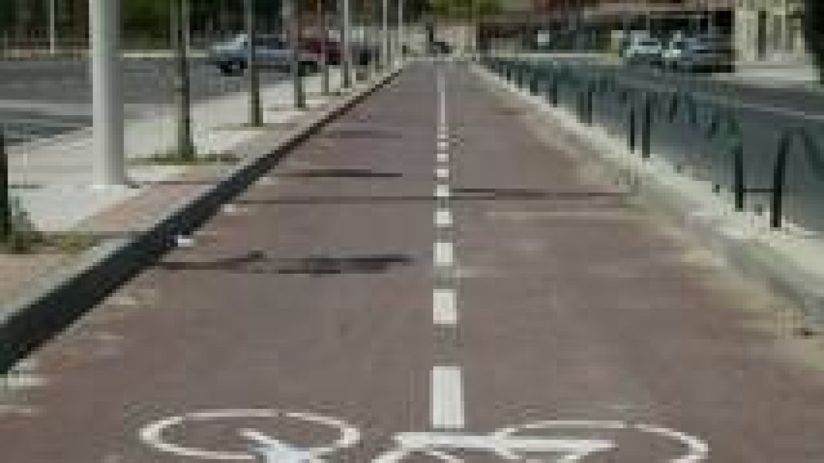 El carril bici de La Granja muere en la Ronda Este pero tendrá continuidad a partir del 2006