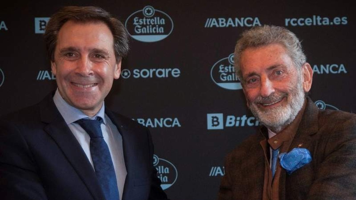Miñambres junto a Mouriño en la despedida del Celta. SALVADOR SAS