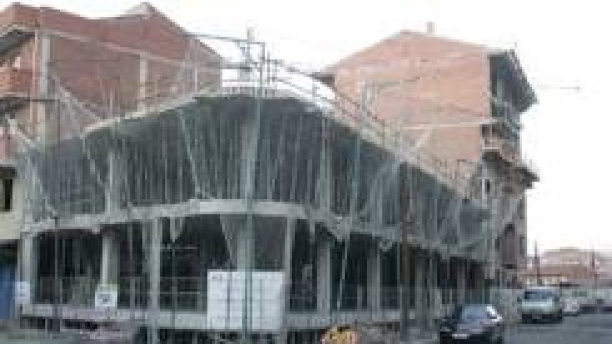Una de las obras de construcción de viviendas que se están ejecutando en el municipio
